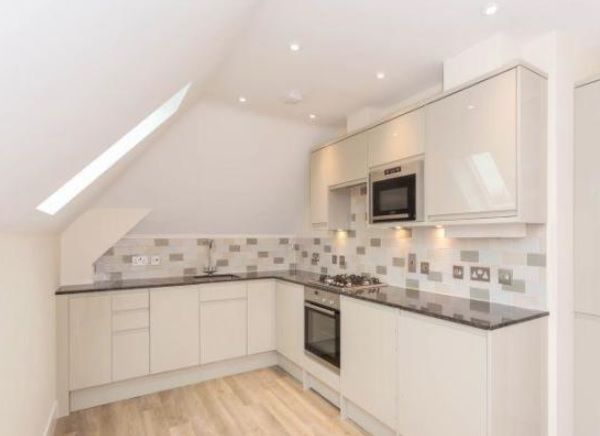 Property photo 2 of 5 Kitchen