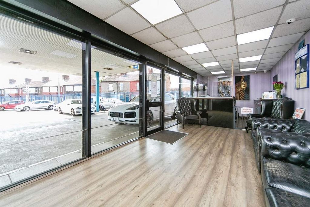 Property photo 3 of 7