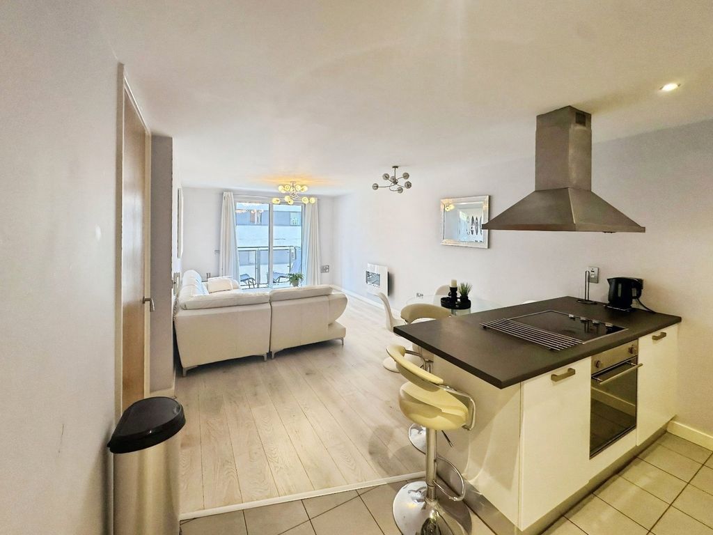 Property photo 3 of 15 Picture No. 19