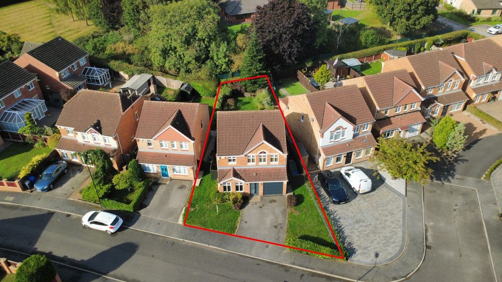 Property photo 1 of 24