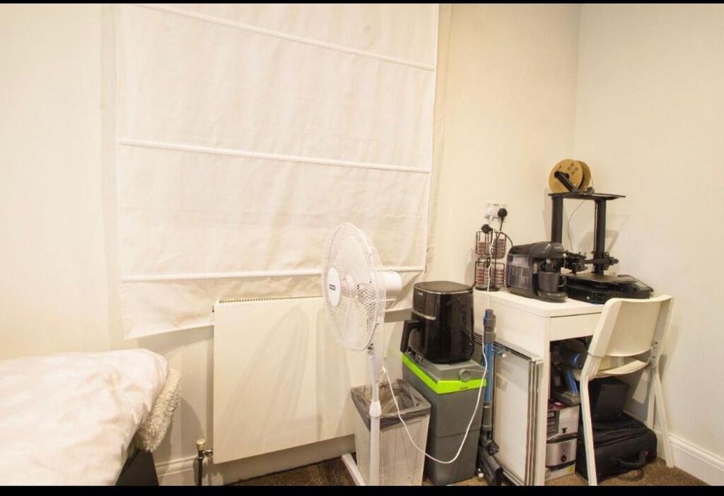 Property photo 3 of 8