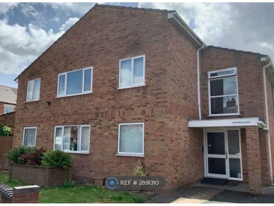 Property photo 1 of 18