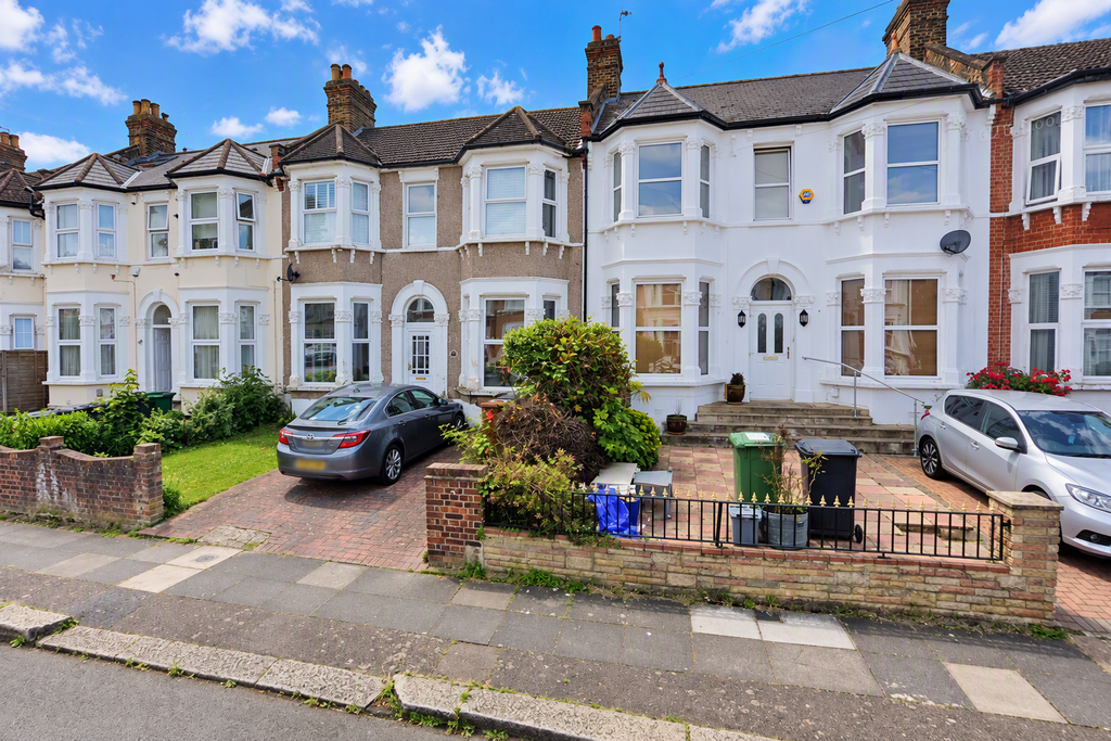 Property photo 1 of 13