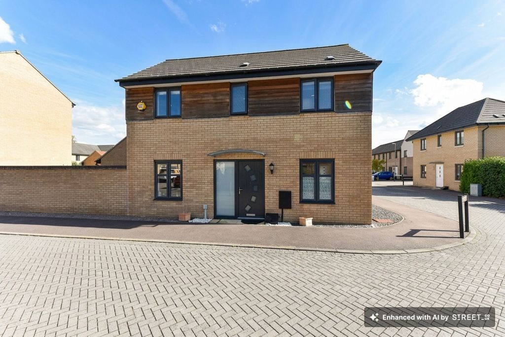 Property photo 1 of 22
