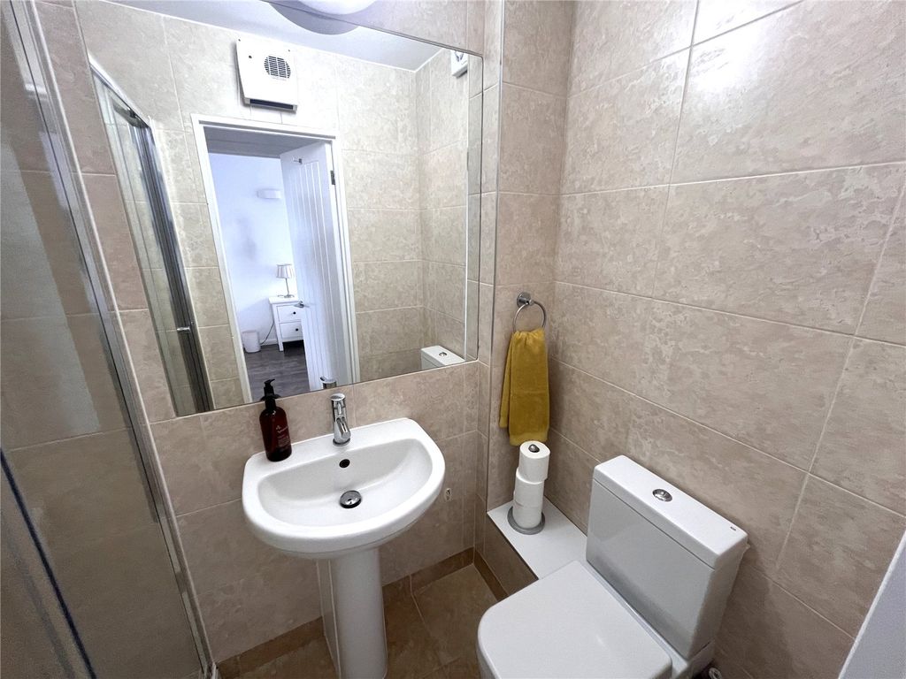 Additional image 10 of 2 bed flat for saleDevon Court, Freshwater East, Pembroke, Pembrokeshire SA71