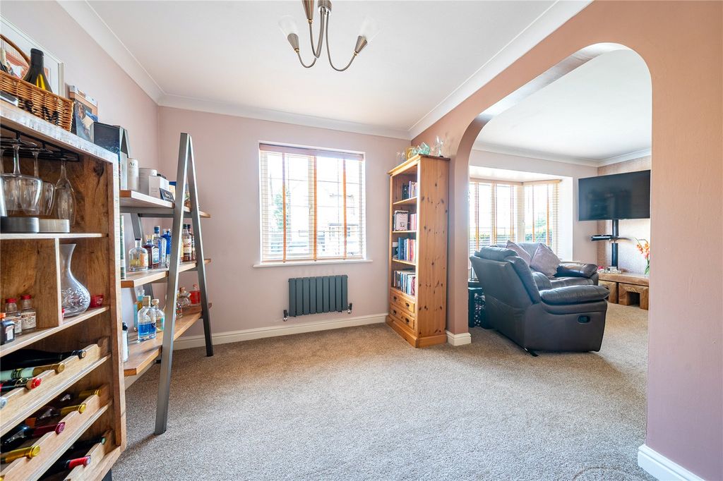 Property photo 3 of 29 Picture No. 49