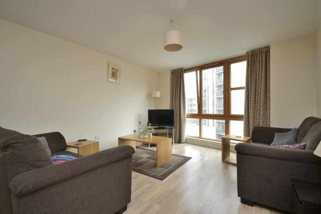 Property photo 2 of 10