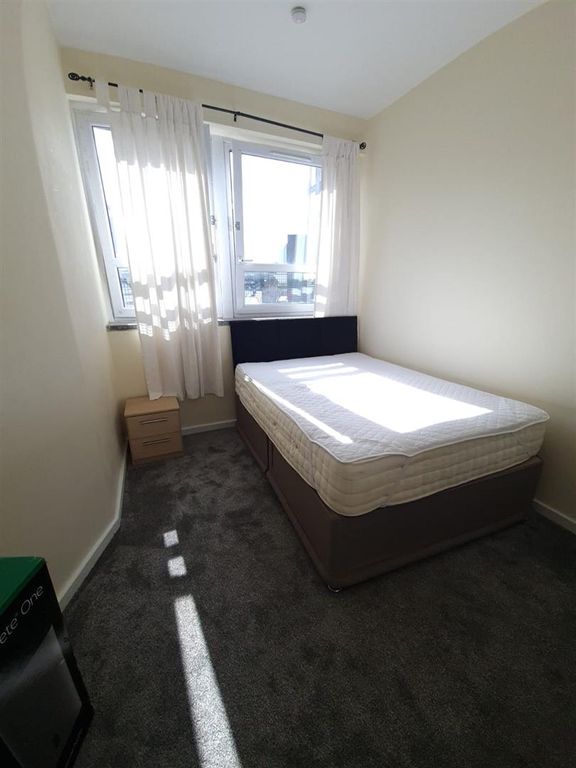 Property photo 3 of 9 82F02739-F64A-415B-88c5-050dc02F4A9d.Png