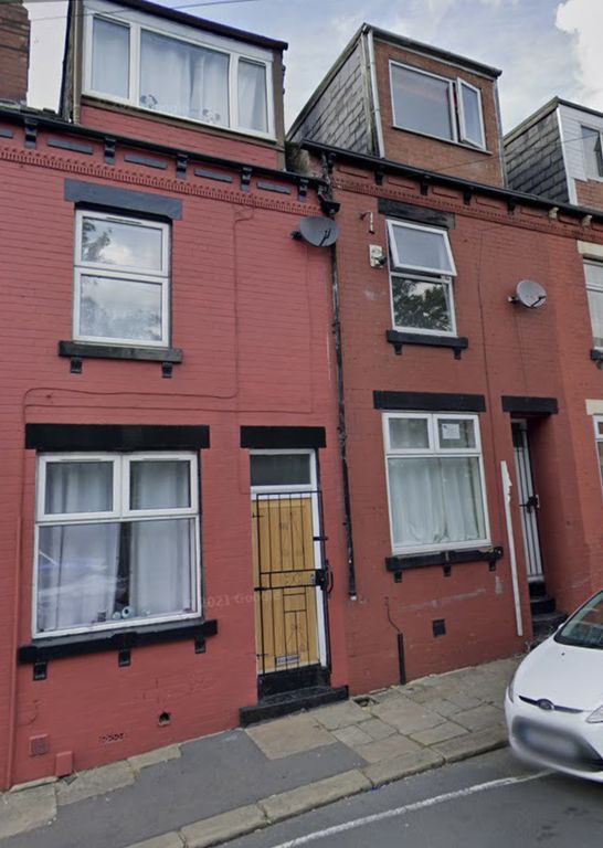 Property photo 1 of 5