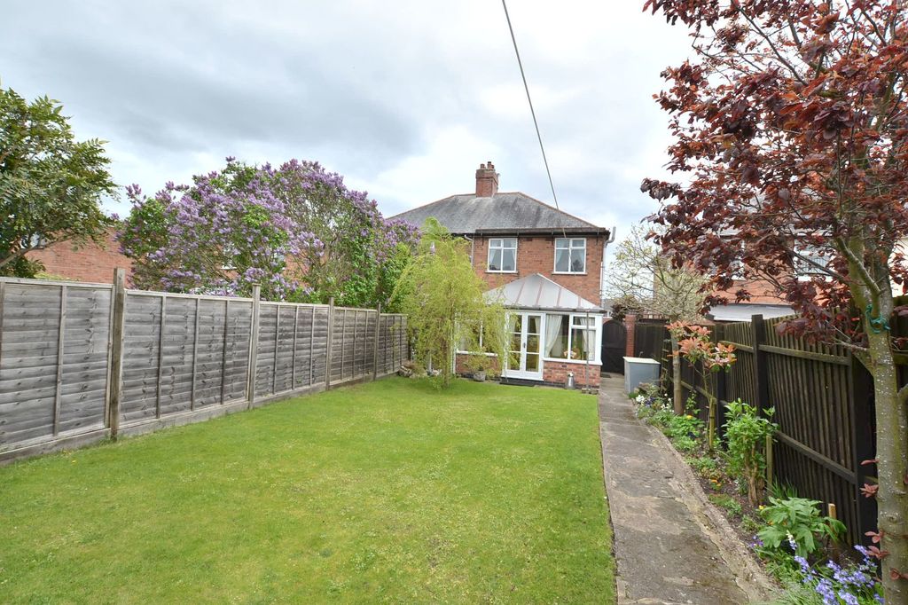 Property photo 2 of 26