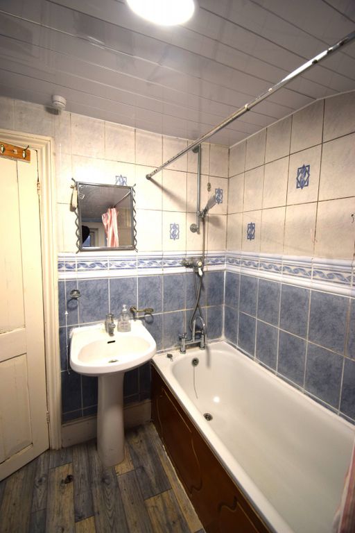 Property photo 3 of 10 Gallery