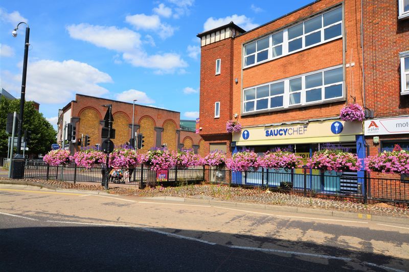 Property photo 1 of 6 Photo 2