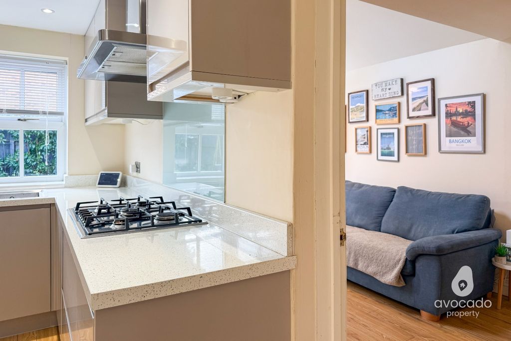 Property photo 3 of 34 4801286