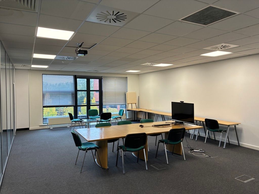 Property photo 3 of 7 Photo 8