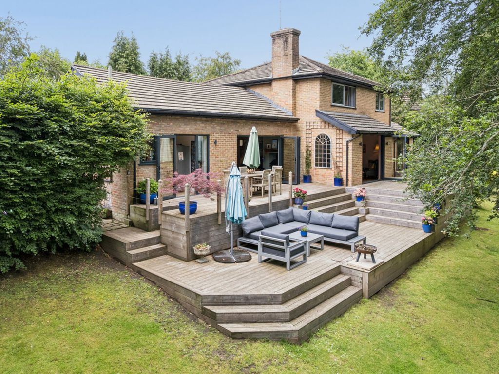 Property photo 1 of 30