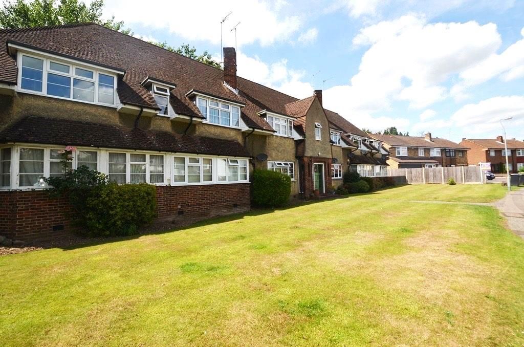 Property photo 1 of 8 External