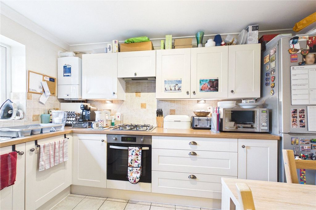 Property photo 2 of 11 Picture No. 01