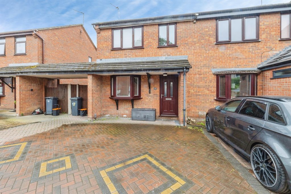 Property photo 1 of 16