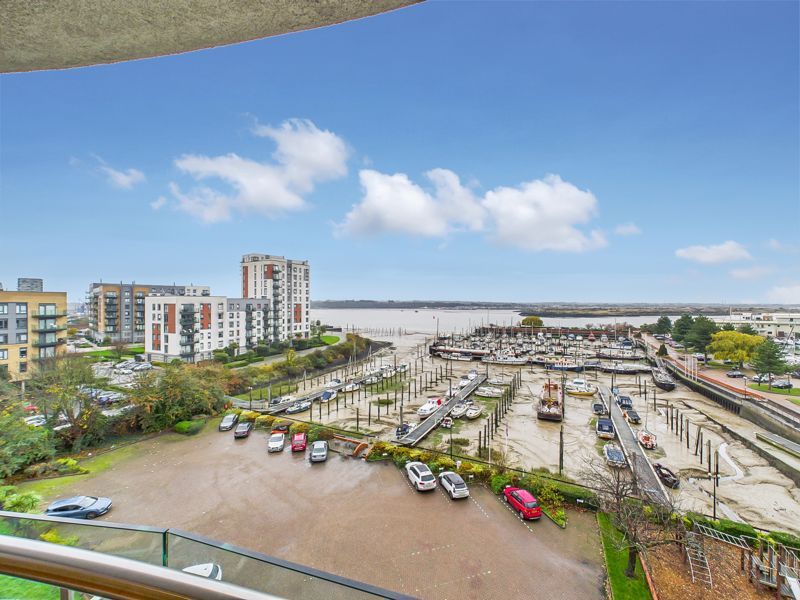 Property photo 1 of 18 Photo 18