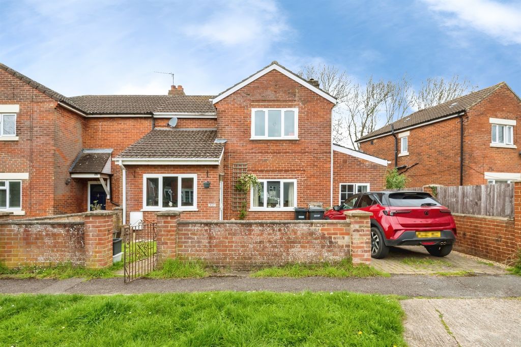 Property photo 1 of 18