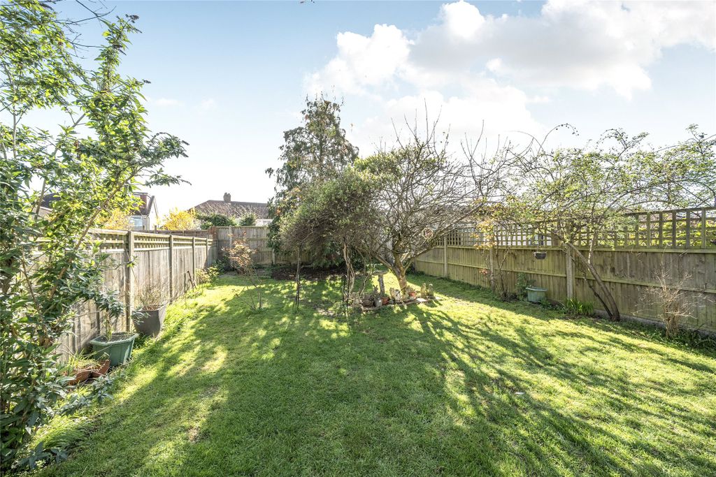 Property photo 2 of 12 Picture No. 04