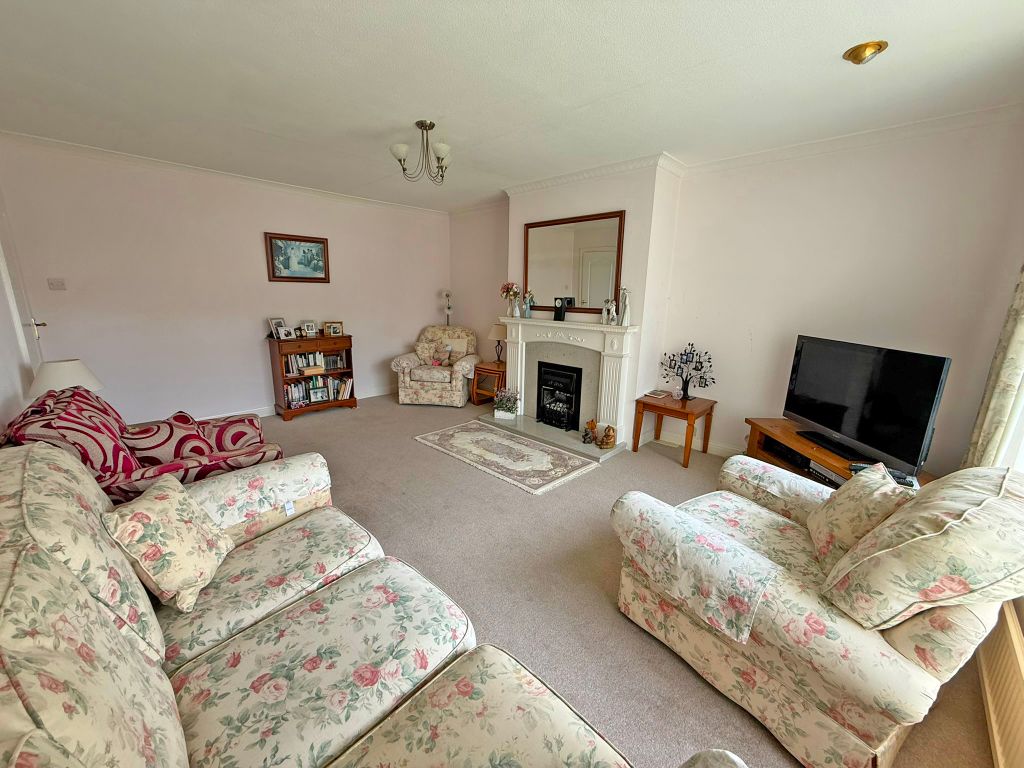 Property photo 3 of 10 Img_9329