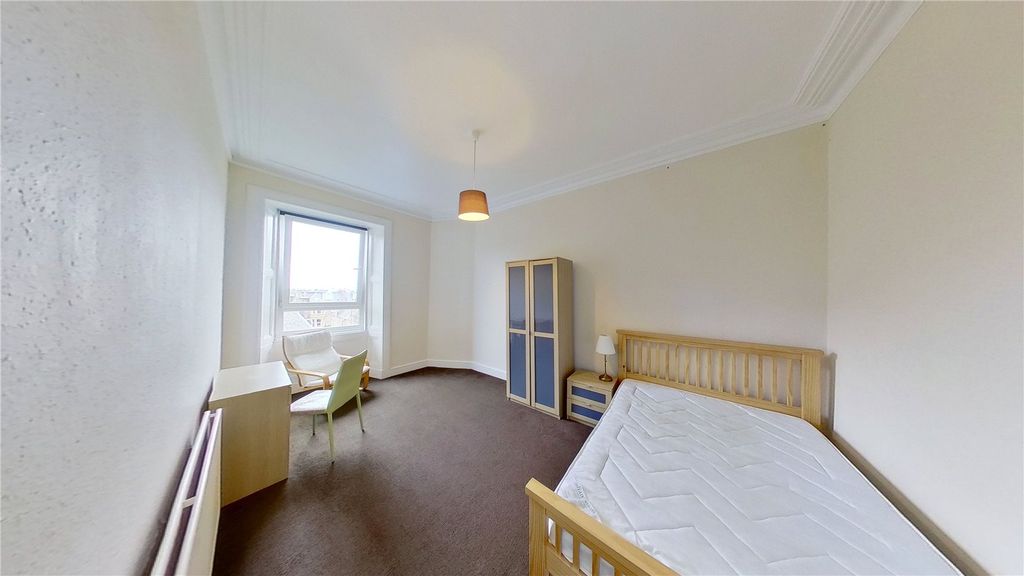 Property photo 3 of 12 Photo 3