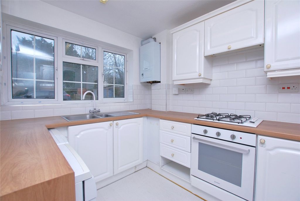 Property photo 2 of 7 Picture No. 19