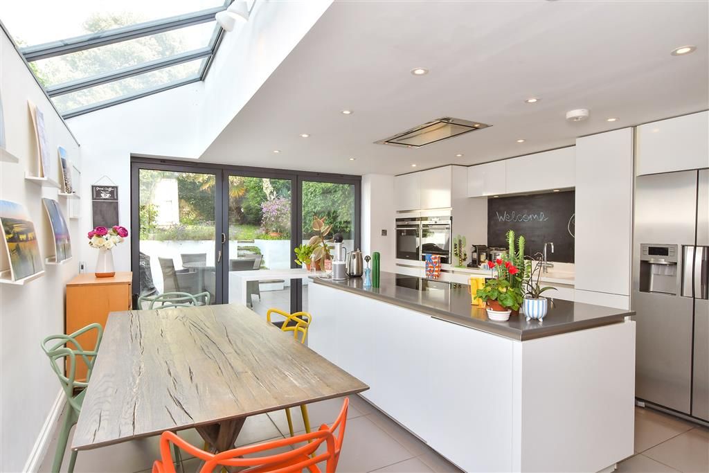 Property photo 2 of 15 Kitchen/ Diner
