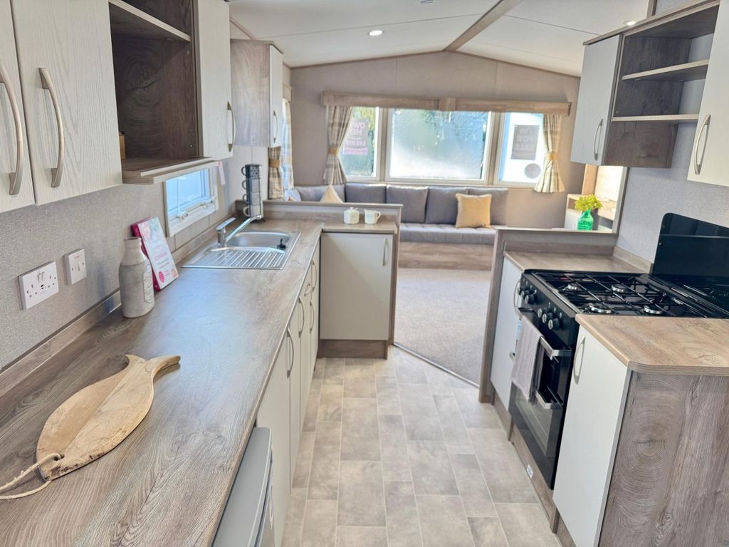 Property photo 1 of 6 Car0063127 - Static Caravan