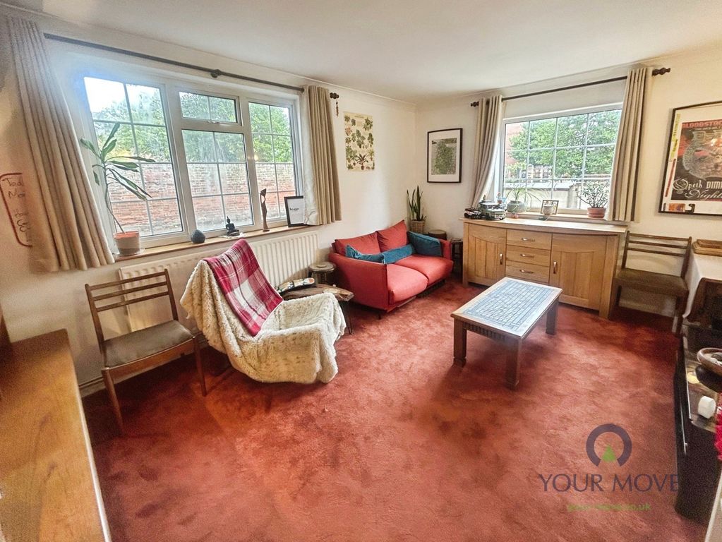 Property photo 2 of 10 Pbox-Img.Jpg