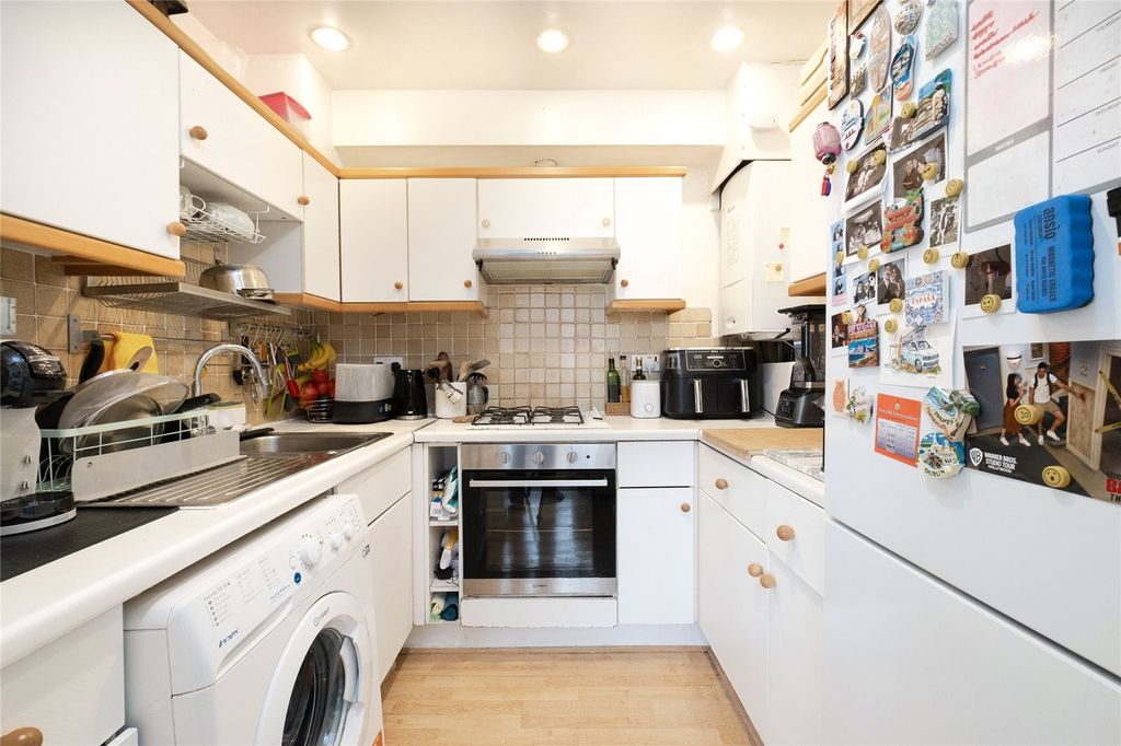 Property photo 3 of 8 Picture No. 07