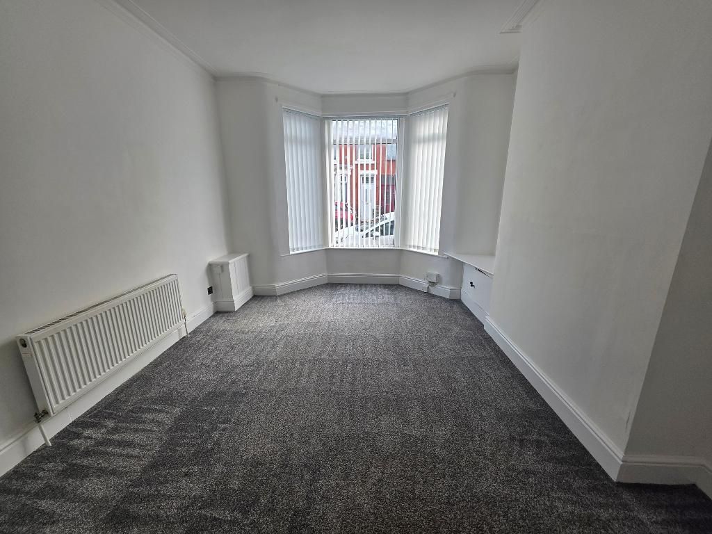 Property photo 3 of 11 Photo 3