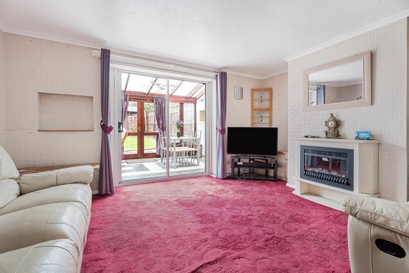 Property photo 2 of 29 Lounge