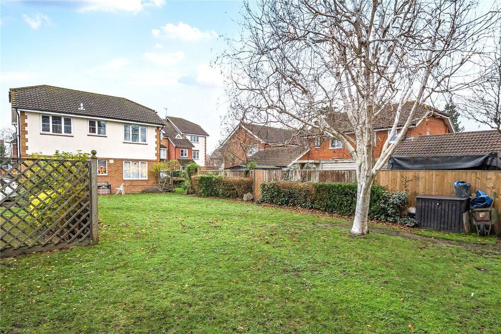 Property photo 2 of 10 Picture No. 17