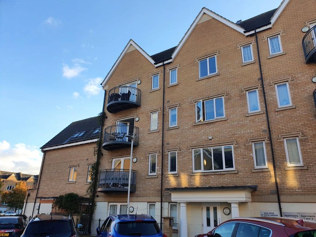 Property photo 1 of 9 Front Aspect