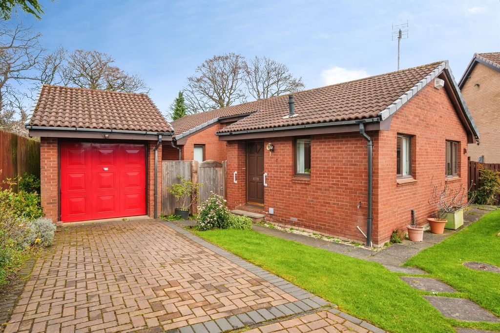 Property photo 1 of 17