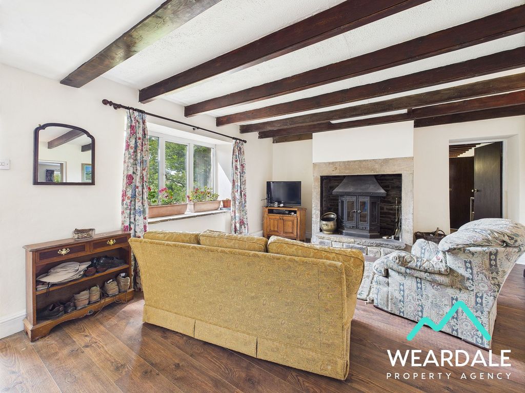 Property photo 3 of 40