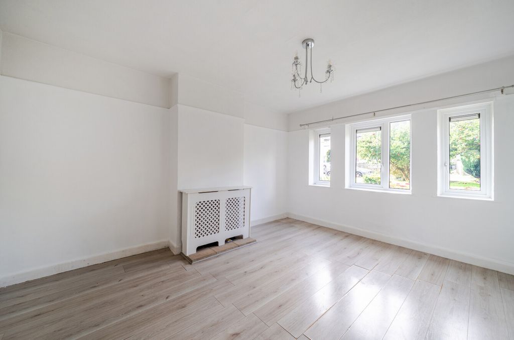 Property photo 2 of 16 Wiveliscombe Seddons