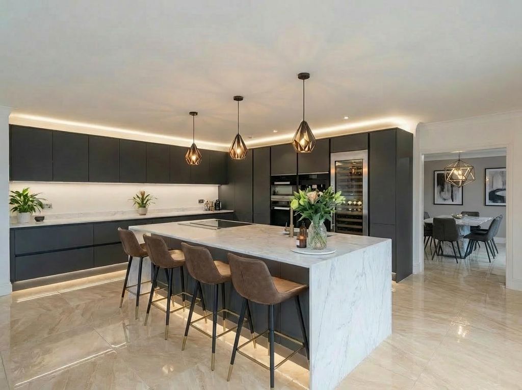 Property photo 3 of 26 E61d68E9-E120-4138-84B9-Dfa22009058d.Png