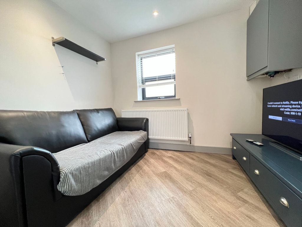 Property photo 2 of 8 3145