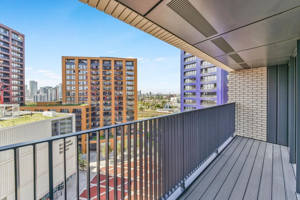 Property photo 3 of 9