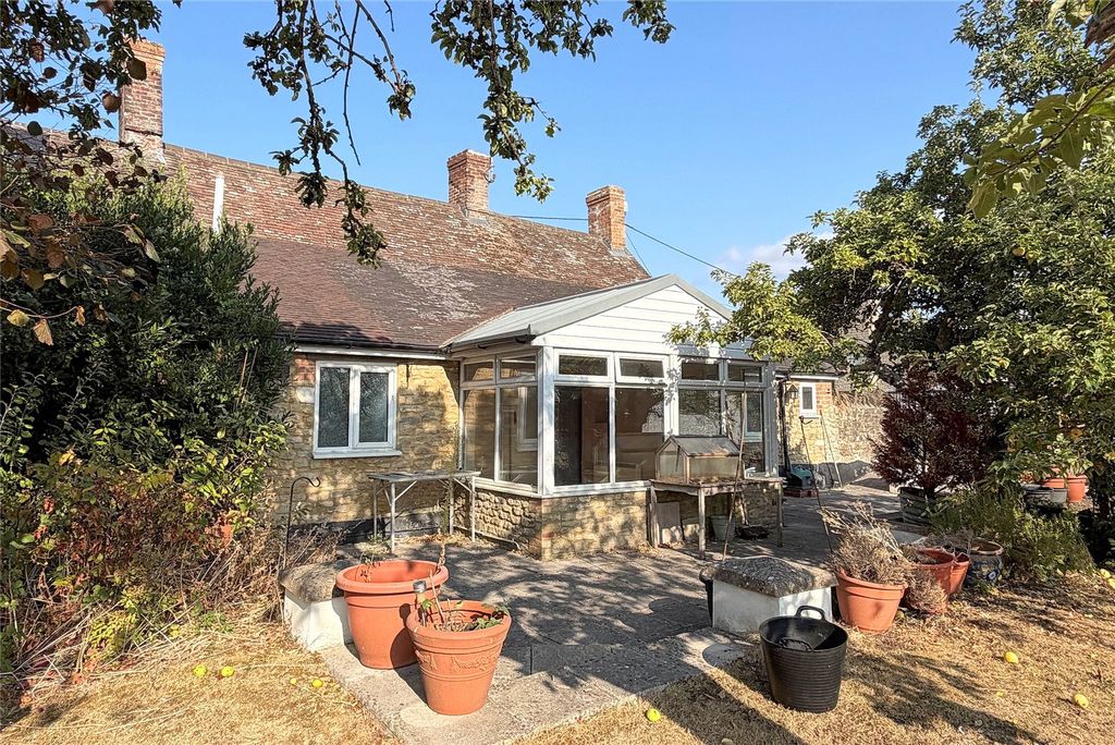 Property photo 3 of 15 Picture No. 24