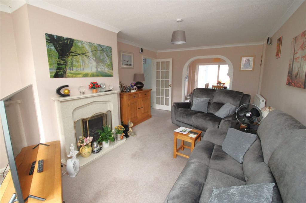 Property photo 2 of 20 Picture No. 19