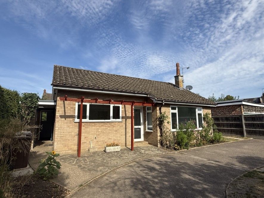 Property photo 1 of 12