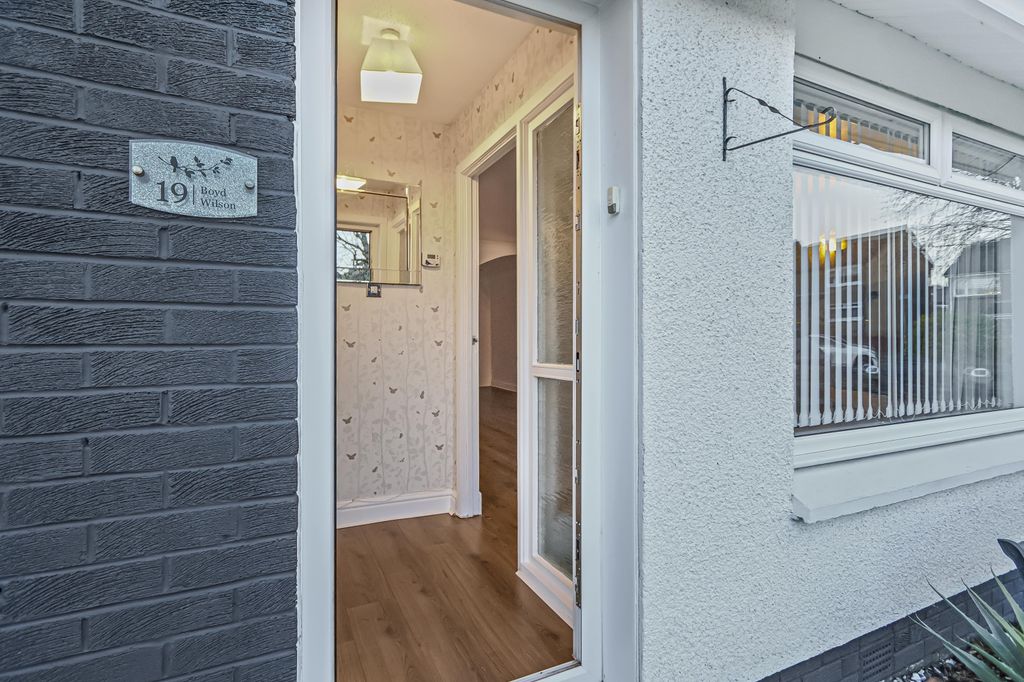 Property photo 3 of 21