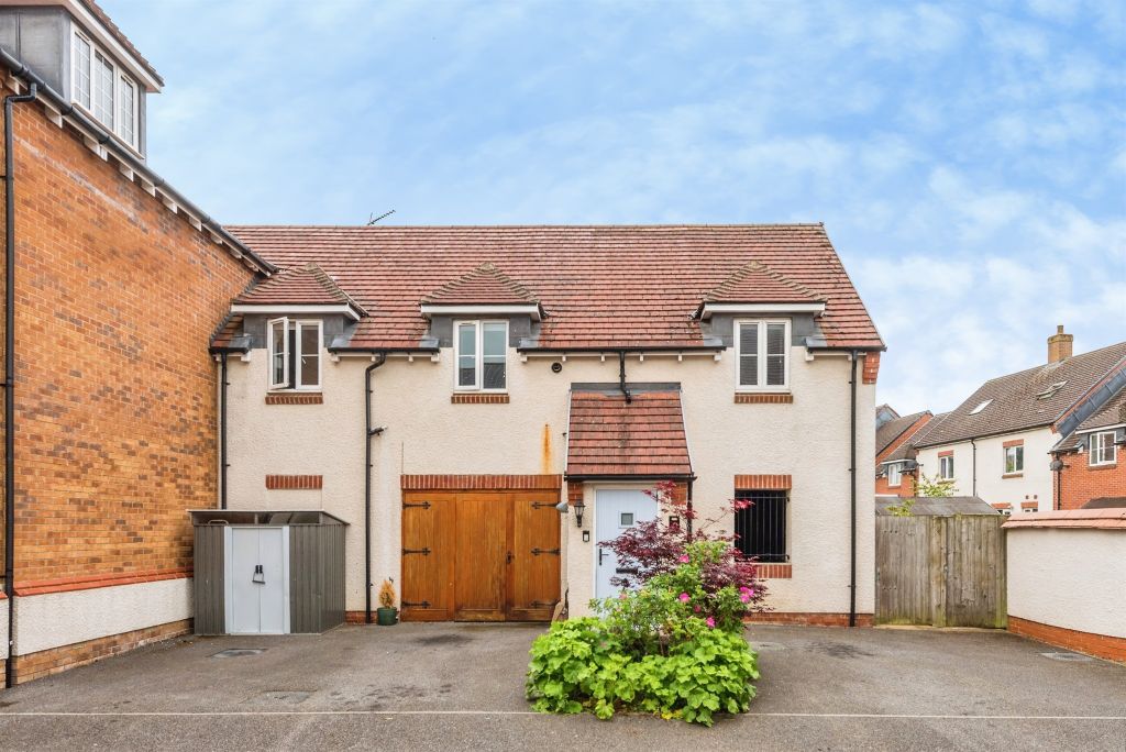 Property photo 1 of 10