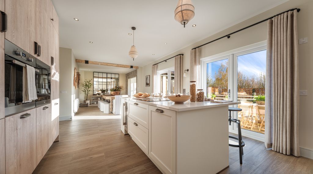 Property photo 2 of 15 Property Image 2