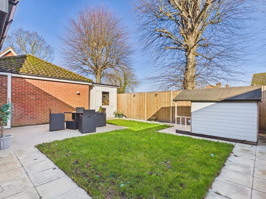 Property photo 2 of 15