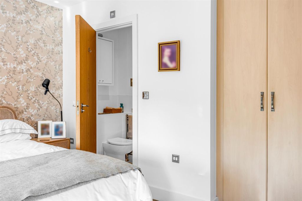 Additional image 22 of 3 bed terraced house for saleHarrison Lane, Balls Park, Hertford SG13